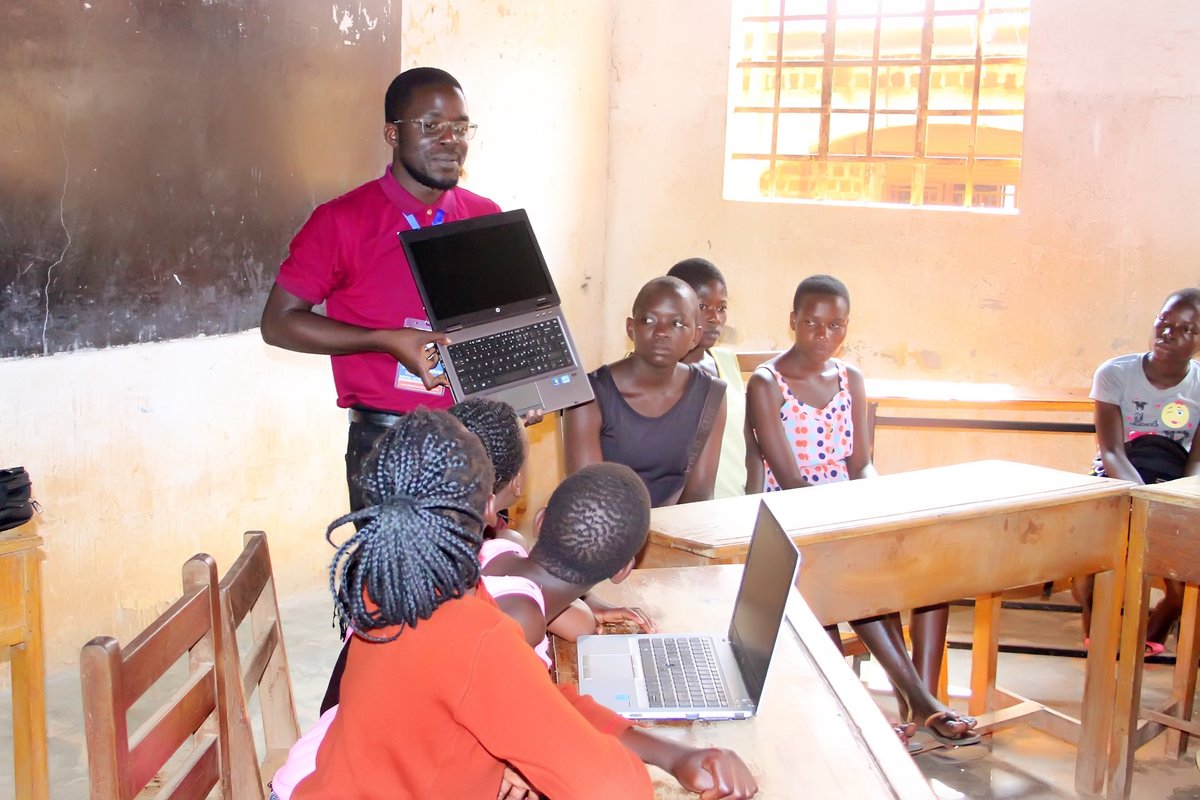 DAN_UG1's tweet photo. Access to computers should be a must and that's what we advocate for as Digital Access Network CBO 
Our trainees had never had an interaction with computers ever before. We saw the excitement that came with it.

>Digital Divide should never exist in this day and age.
@DAN_UG1 https://t.co/YQW9dvBNPj
