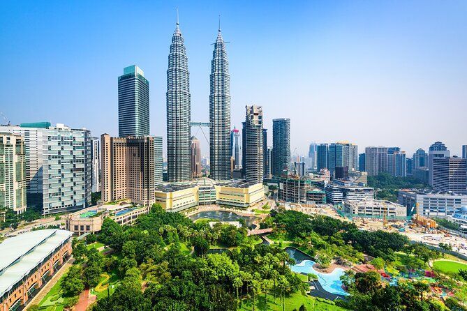 dott_tickets's tweet photo. #Discover #KualaLumpurs top #attractions with this #sightseeing full-day #tour. You’ll hear insider tips about the #city & its diverse #history & #cultural #heritage.
To enquire/book, quote Ref: VIT/KLSS👉 https://t.co/Y4sfdP1l2T
#sightsee #tours #culture #tradition #trips https://t.co/cP6wBfGNCf