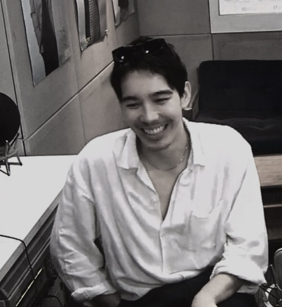 qxpercnp's tweet photo. สุดหล่อเชิ้ตขาว https://t.co/eApjs4uTem