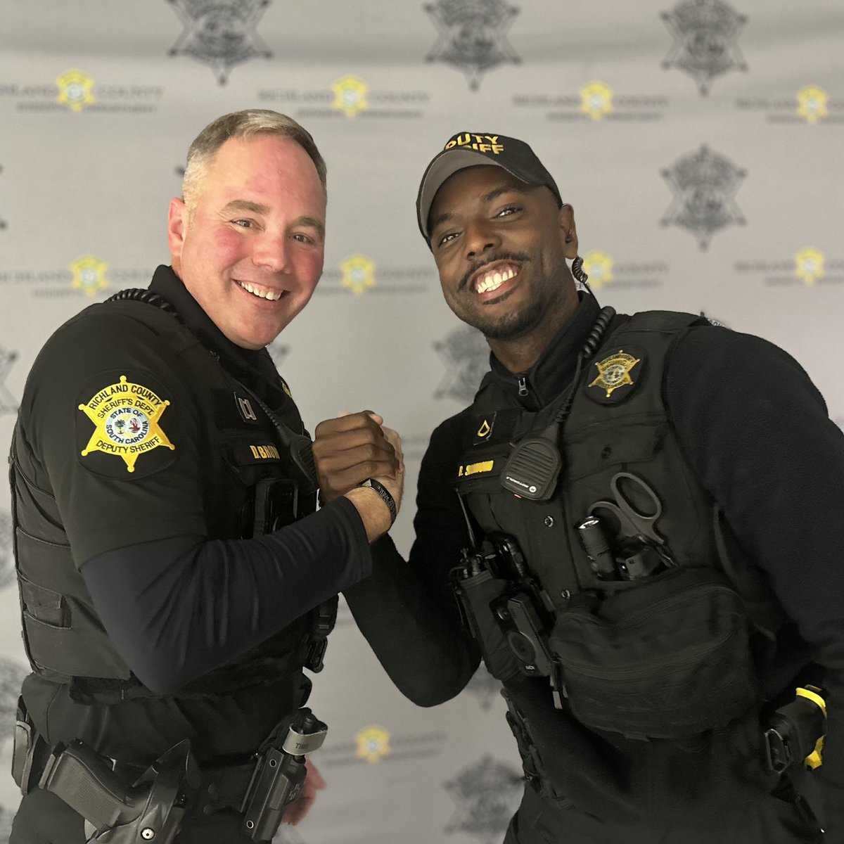 RCSD's tweet image. Good morning, Detectives! 🕵️‍♂️🕵️‍♀️ Can you Spot the Differences between these two photos? Hint: There are 5. 
#SpotTheDifferences #TeamRCSD #OPLive #OPNation #OnPatrolLive