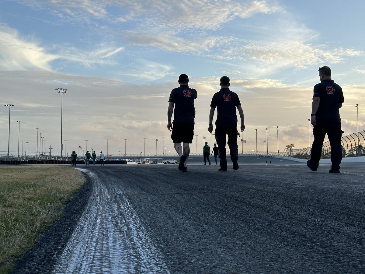 Yesterday saw the return to a very busy paddock here in Daytona, as the teams and drivers got back into race mode with 3 practice sessions.   Today we have the final practice session prior to the big 24H race, with the Gibson team supporting the LMP2 teams at the #Rolex24