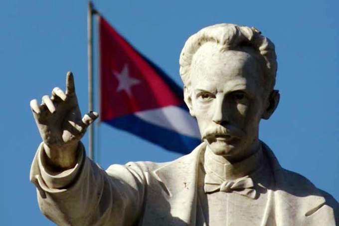 #Cuba tiene en Martí una riqueza espiritual difícil de encontrar en el mundo. Él fue el principal inspirador de la Generación del Centenario y lo siguen siendo en estos momentos desafiantes que vivimos. Como él, tenemos una fe ilimitada en el pueblo y en la unidad. #MartíVive
