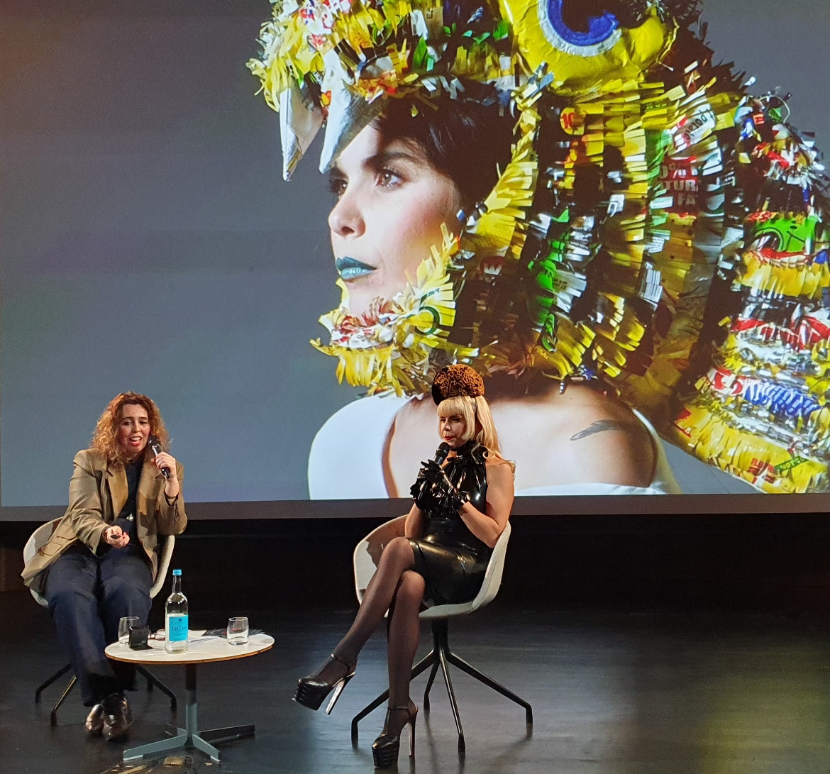 KBaileyCurator's tweet image. Fabulous to talk all things DIVA with ⁦@Palomafaith⁩ ⁦@V_and_A⁩ Fearless Creativity! 🙏💫❤️