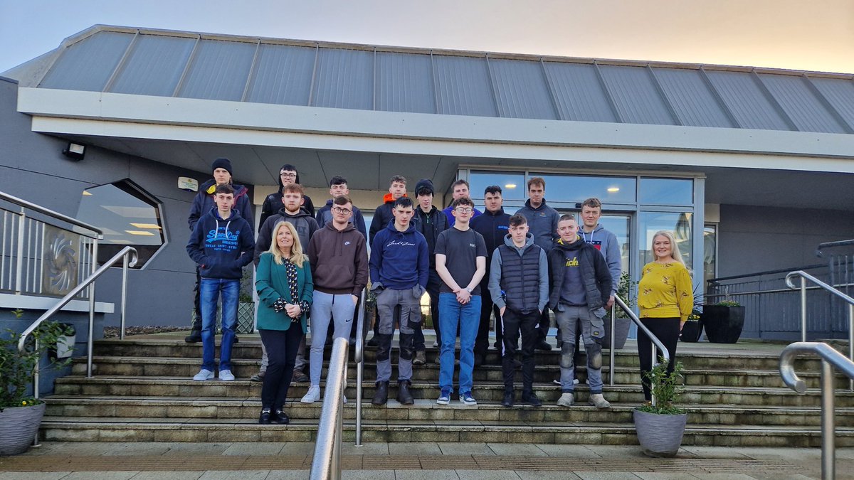 DLApprentice's tweet photo. Our Senior Training Advisors Claire and Lorraine welcomed some of our newly registered apprentices for induction today (Electrical, Plumbing, Electronic Security Systems, Metal Fabrication, Heavy Vehicle Mechanics, Motor Mechanics). Welcome!
#GenerationApprenticeship https://t.co/CL0386CEAZ