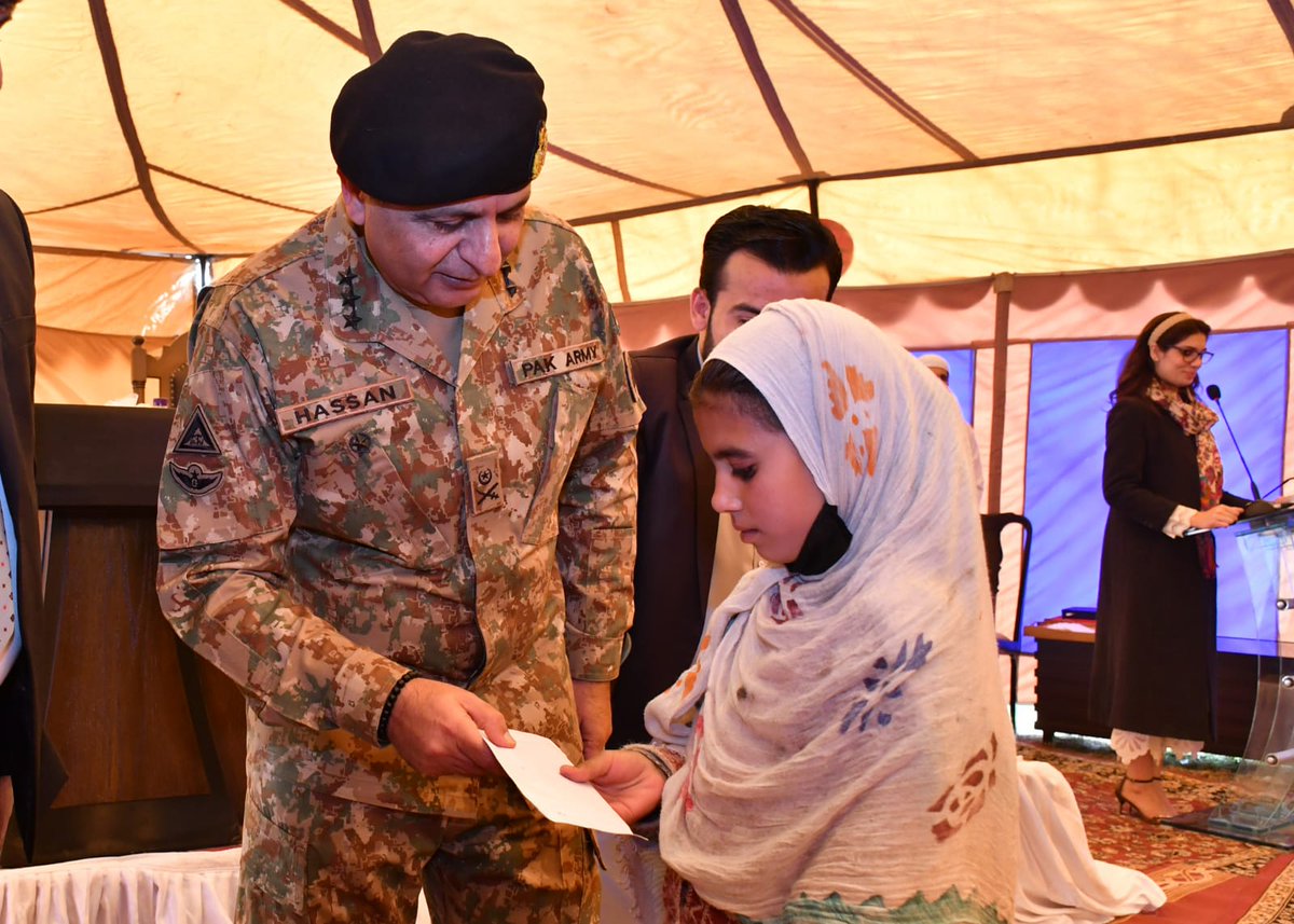 Jana_Shah's tweet photo. Corps Commander XI, 
Lt. Gen. Hassan Azhar Hayat assures victims of landmines and UXO of all-out support during an interaction. He was speaking as a chief guest at a ceremony by FATA Disabled Welfare Organisation, sponsored by 11 Corps. He emphasises awareness, clearance operations, & the need for implementing the dormant 2012 disabled policy. He advocates for its inclusion in the upcoming donors conference, supports the Disabled Centre idea, and pledges wholehearted Army support for war-affected individuals.