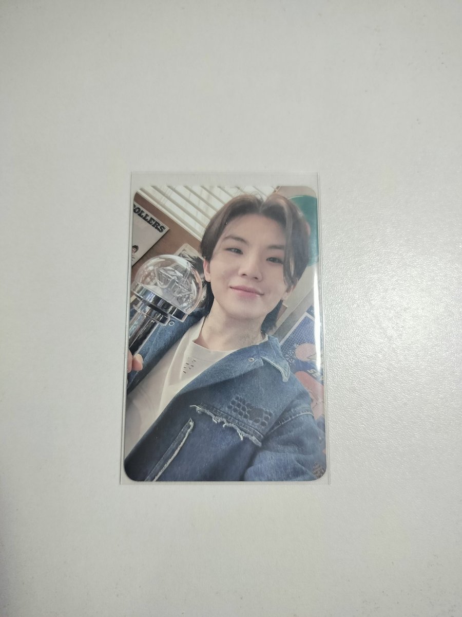 kytacartz's tweet photo. ꒰ wts lfb ph seventeen ꒱

woozi carat zone pc

⤷ PHP 1800
⤷ PHP 1600 if payo
⤷ got this from ftb day 1 🌟

reply / dm to claim !

🏷️ wts lfb ph seventeen svt woozi carat zone carzone follow to bulacan ftb pc https://t.co/misOAMx79U