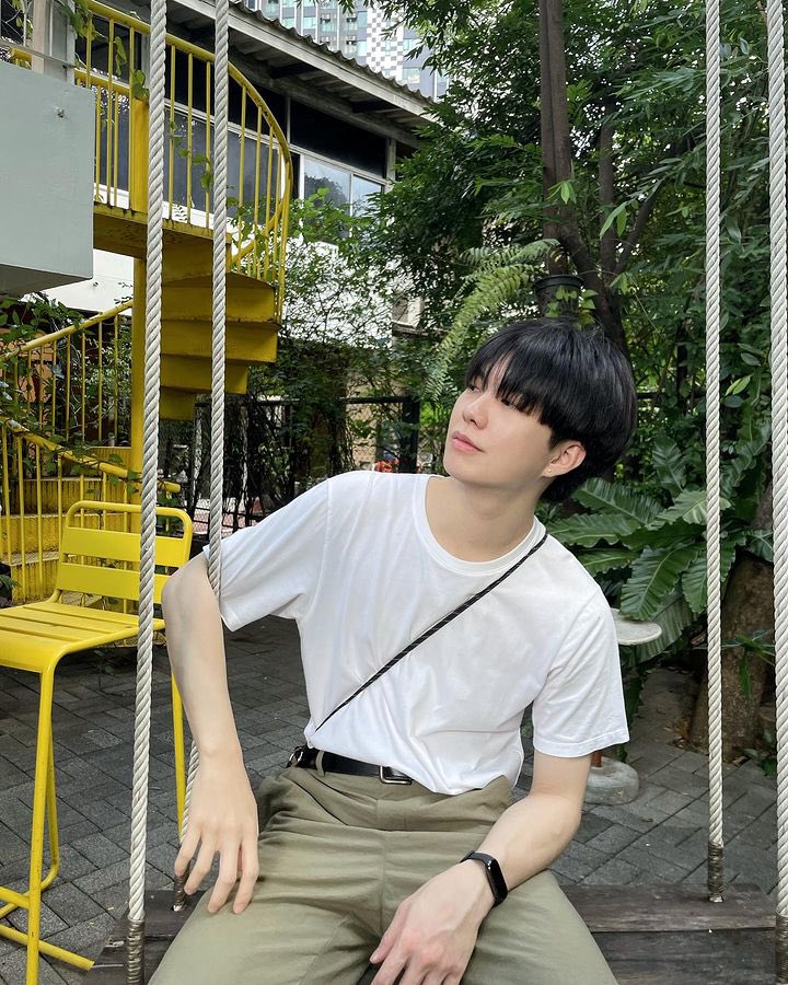 kusexyboy's tweet photo. “อยากจะได้คนนี้เป็นแฟน” 💚
-วิน 
IG : @wwintm 
#อุตสาหกรรมเกษตร #บัณฑิต #KU76 #KUSEXYBOY #ศิษย์เก่าแซ่บต้องบอกต่อ #wwintm https://t.co/6zJ9jGS7y5