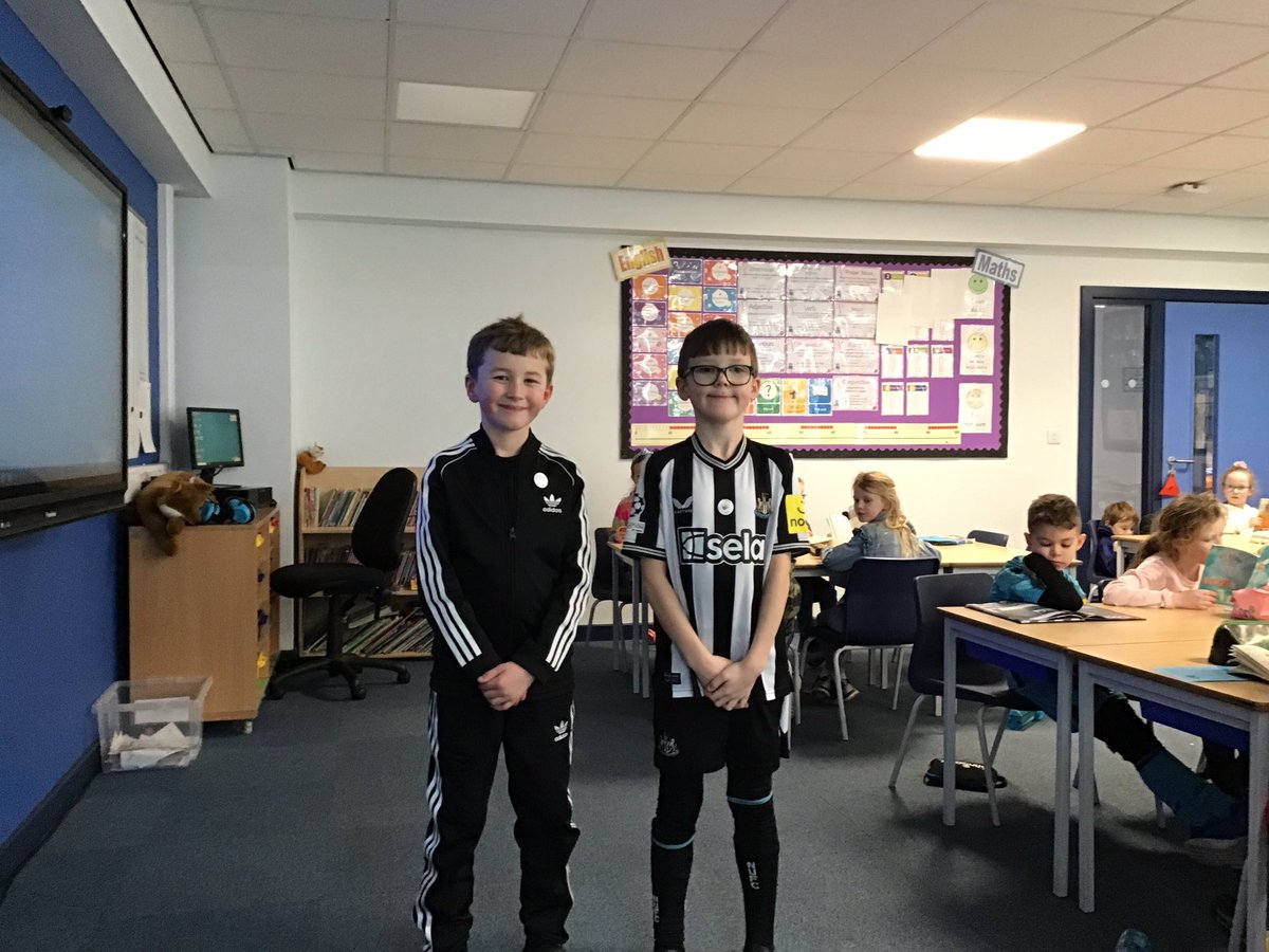 CPSYear3's tweet photo. 3AF Achievers and Kindness Ambassadors. Wow! Keep up the good work ! https://t.co/mgRxmlzRcG