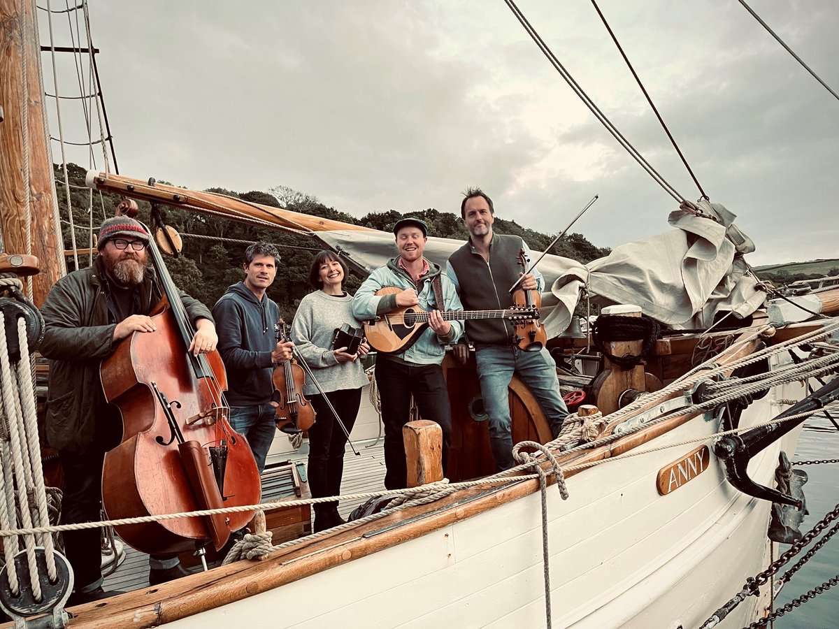 DMF Music (@dmfmusicteam) on Twitter photo The Sea Song Sessions featuring <a href="/boden_jon/">Jon Boden</a>, <a href="/SethLakemanNews/">Seth Lakeman</a>, <a href="/bennicholls10/">ben nicholls</a>, <a href="/emilygportman/">Emily Portman</a> and <a href="/JackRutterer/">Jack Rutter</a> are reuniting to playing at <a href="/sidmouthfolk/">The Sidmouth Folk Festival</a> in The Bulverton in August! The Sea Song Sessions featuring <a href="/boden_jon/">Jon Boden</a>, <a href="/SethLakemanNews/">Seth Lakeman</a>, <a href="/bennicholls10/">ben nicholls</a>, <a href="/emilygportman/">Emily Portman</a> and <a href="/JackRutterer/">Jack Rutter</a> are reuniting to playing at <a href="/sidmouthfolk/">The Sidmouth Folk Festival</a> in The Bulverton in August!