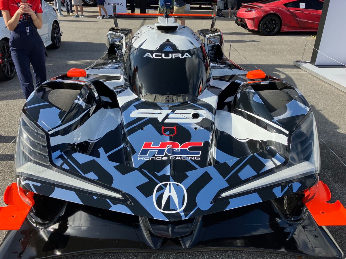 #Rolex24 paddock spot 👀

#AcuraMotorsports #IMSA #ARX06