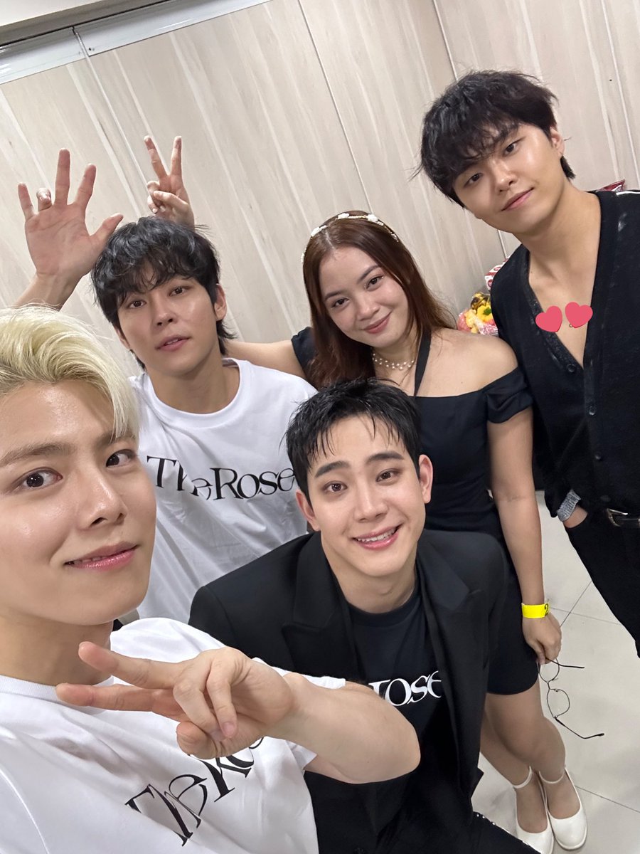 lindreycnda_'s tweet image. Dawn to Dusk Tour in Manila! 012624 😭 one of the best night of my fangirl life 🥹 Thank you my loves @woosungofficial @parclassic @hajoon_I @jaehyeong0011 @TheRose_0803 forever the sweetest. 🖤