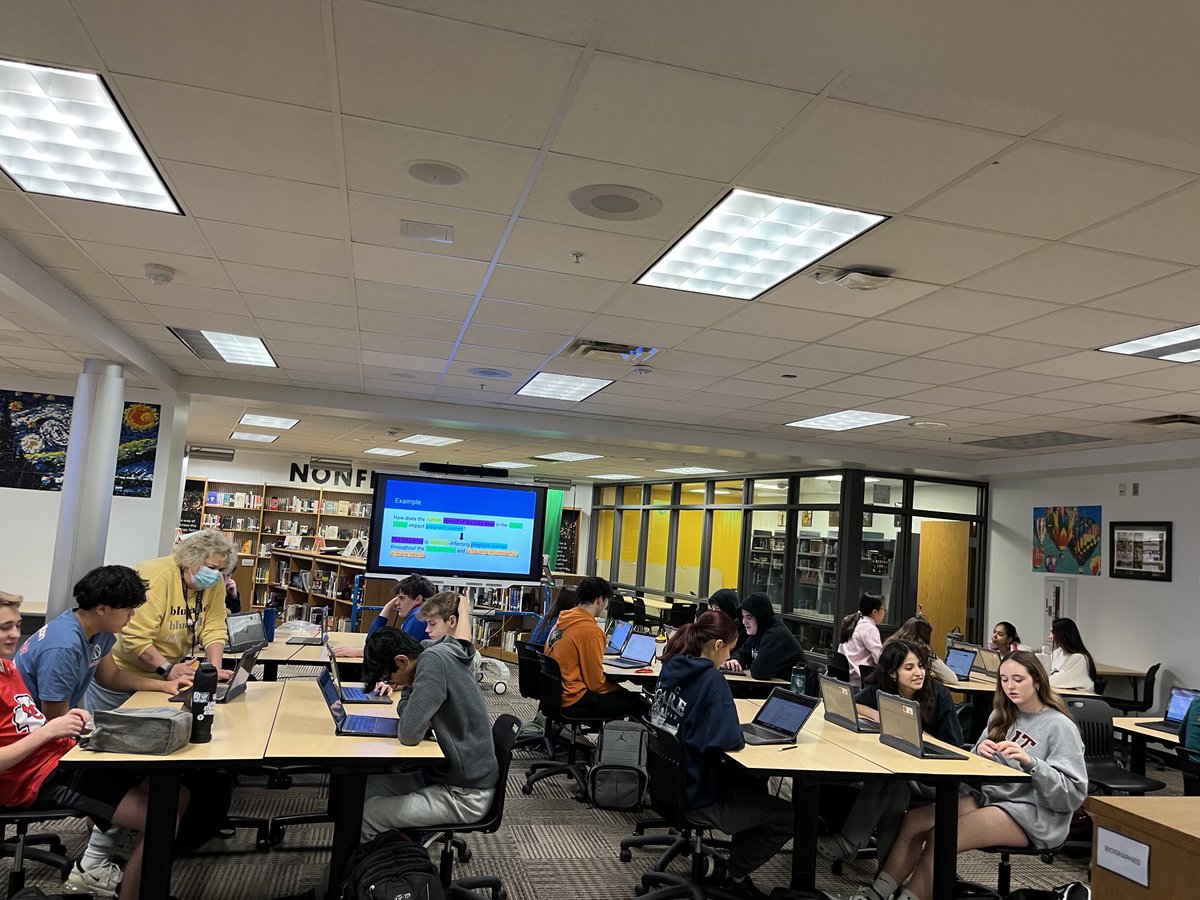 HBio in house yesterday and today: learning about APA in-text citations, writing their introduction, thesis, and body paragraphs for their year-long research paper! ⁦<a href="/bvlibraries/">BV LibraryMedia</a>⁩ ⁦<a href="/BVHgolden/">Charles Golden</a>⁩