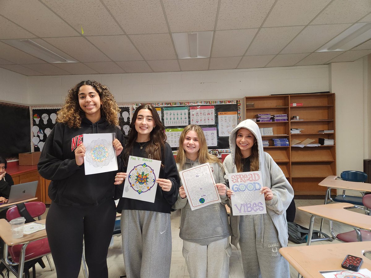 IncredibleSyed's tweet photo. Happy Wellness Day! Each class finished their designated activities with good vibes and some good old-fashioned coloring. https://t.co/b3JJlq5nBp