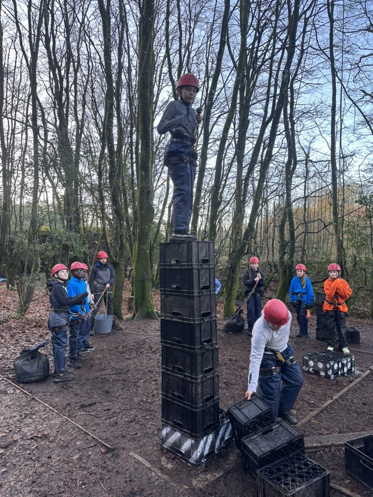 MrMcNulty3's tweet photo. Early morning Crate stacking https://t.co/j21tIkvMfl
