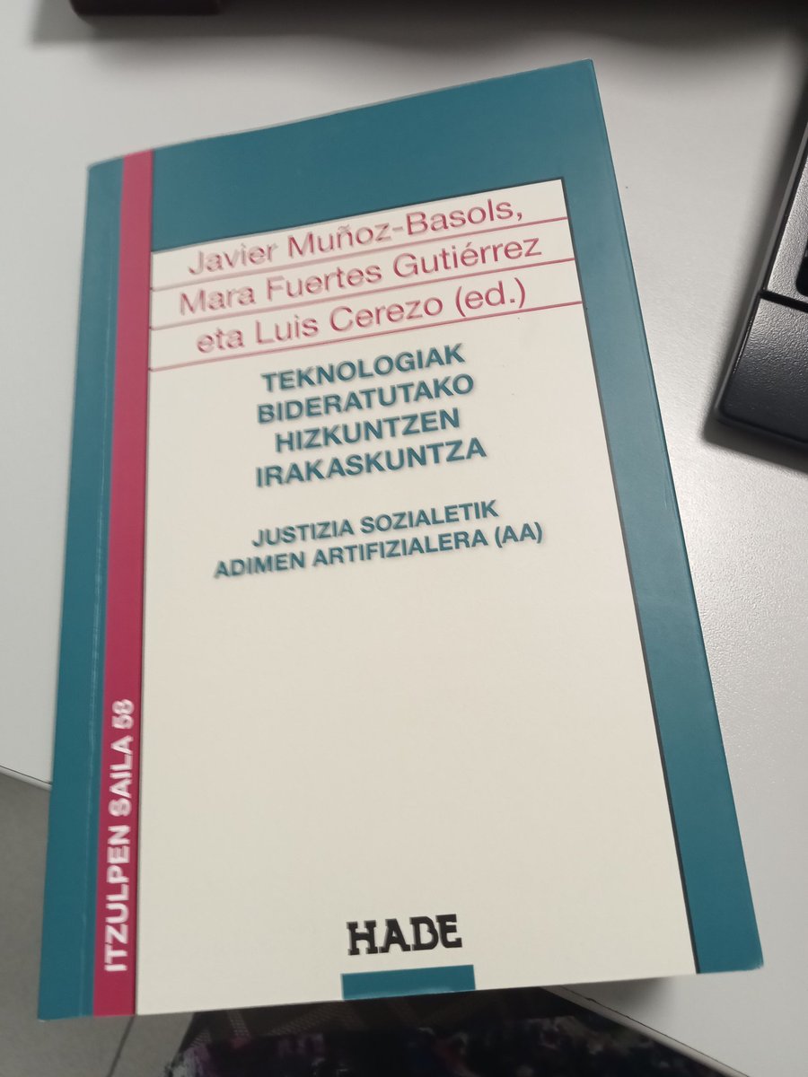 xorino's tweet photo. Eskerrik asko @HABE_erakundea #iS58 Interesgarria datorrenari aurre hartzeko, pentsamendu kritikoa garatuz erabilera didaktiko duin bat egiteko https://t.co/nQEwbhraAq