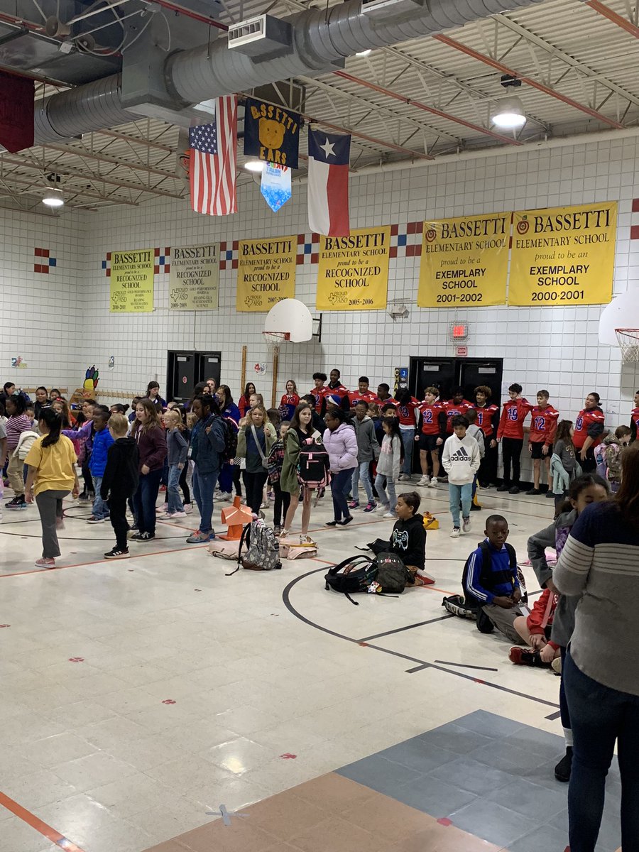 aaron roan tweet media