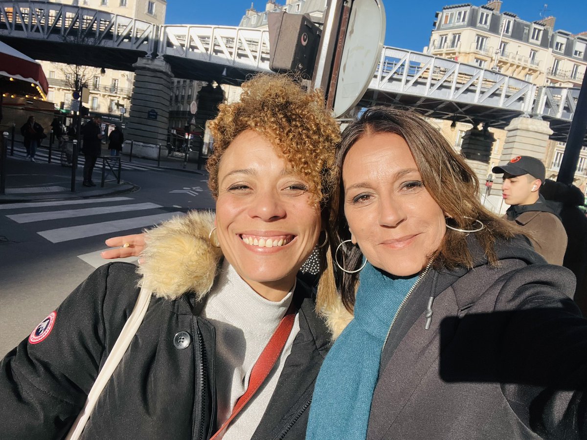 Sophie Iborra 🇫🇷🇪🇸🇪🇺🙋🏻♀️🙋🏻♂️ (@iborrasophie1) on Twitter photo <a href="/MoiEtEnfants/">Moi & Mes Enfants</a> est une association qui accompagne les familles monoparentales au quotidien. Ses missions ? Sensibiliser, former, représenter les familles en situation de monoparentalité et leur rendre accessible un ensemble de services Merci Olivia Barreau ❤️ <a href="/MoiEtEnfants/">Moi & Mes Enfants</a> est une association qui accompagne les familles monoparentales au quotidien. Ses missions ? Sensibiliser, former, représenter les familles en situation de monoparentalité et leur rendre accessible un ensemble de services Merci Olivia Barreau ❤️