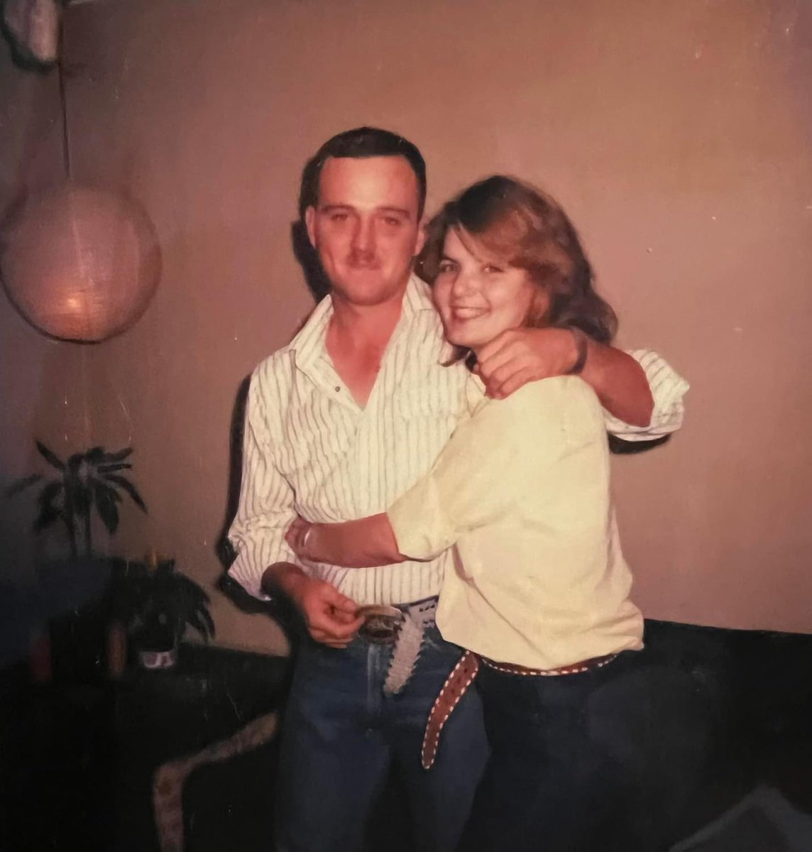 ChiefPhyllisAnn's tweet photo. Happy Anniversary- 40 yrs today.  Met &amp; married when we were both stationed in Berlin. From day 1 we’ve been many places; from the Desert sands of Iraq-Desert Storm w/1st ID to retirement Ft Leavenworth. We raised 2 kids during our Army career.  Together we have each other. https://t.co/17pTEz2WRs