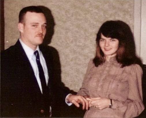 ChiefPhyllisAnn's tweet photo. Happy Anniversary- 40 yrs today.  Met &amp; married when we were both stationed in Berlin. From day 1 we’ve been many places; from the Desert sands of Iraq-Desert Storm w/1st ID to retirement Ft Leavenworth. We raised 2 kids during our Army career.  Together we have each other. https://t.co/17pTEz2WRs