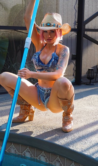 Professional pool 💦 cleaner #yeehaw #florida #soflo #pools #boots https://t.co/rDXglauw7a<a href="/tag/yeehaw"class="tags">#yeehaw</a><a href="/tag/florida"class="tags">#florida</a><a href="/tag/soflo"class="tags">#soflo</a><a href="/tag/boots"class="tags"><span>#boots</span></a><a href="/tag/pools"class="tags"><span>#pools</span></a>