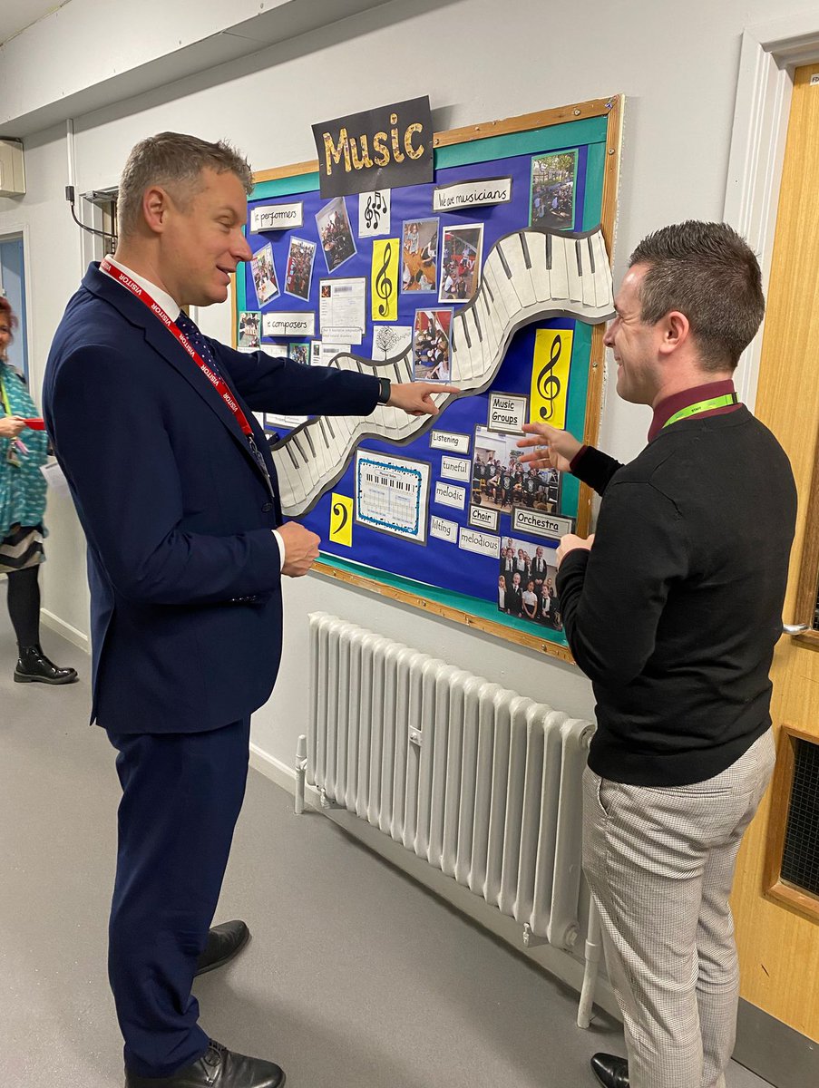 LukePollard's tweet photo. It was great to answer questions from Year 5 children about plastic pollution on my visit to Lipson Vale primary school this morning. 

Lots of children with a real passion for the environment which is great to see. 

Thanks to the Head for a thorough tour. #plymouth #LukeMP https://t.co/AIvw9DHjtx