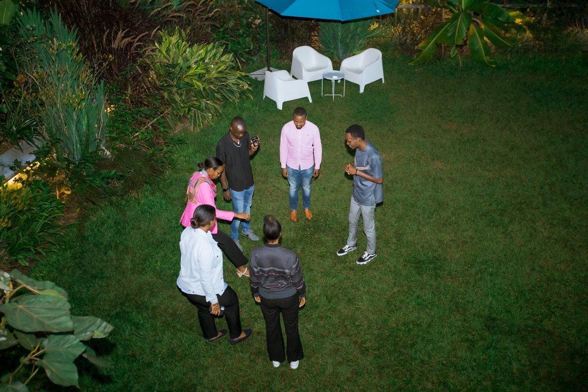 Dope_Initiative's tweet photo. Beyond the games and fun time, our team-building day aimed to foster stronger connections, teamwork, and a comfortable environment. Let the good times roll ๐งโโ๏ธ
#TeamBuilding #PositiveVibes #WorkFunBalanceโ https://t.co/xjAIjR5Zcr