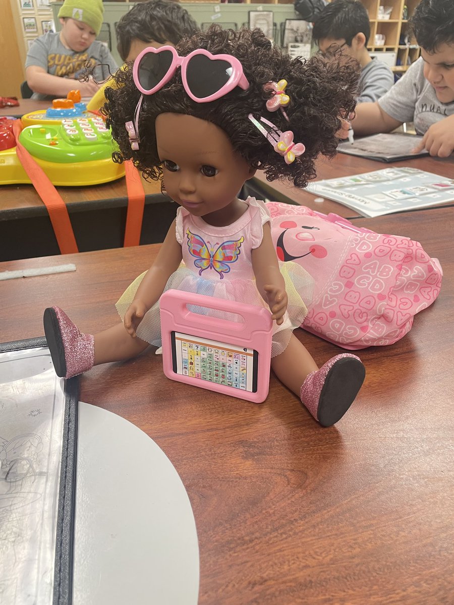 👏🏼inclusion and representation matter👏🏼 <a href="/LakotaUnion/">Union Elementary</a> #WEareLakota #AAC