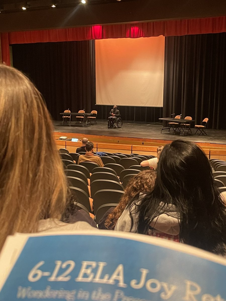 MrsCableReads's tweet image. What a great start to today’s ELA Joy Retreat 🖤

 @LeonFordSpeaks thank you for sharing your truth and what led you to this role. 

 @drlisapickett thank you for working with your team to bring such an inspiring program to us today.