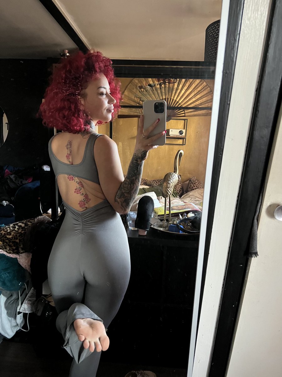 dirty feet for lunch?