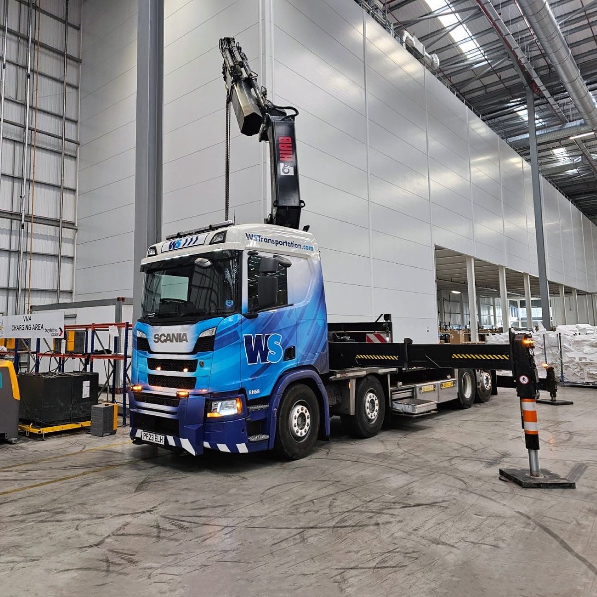 With lifting capacities up to 85tm, our vehicle-mounted cranes (Hiabs) are ready to meet the diverse needs of all our customers.

If it’s liftable by our cranes, our team is delighted to provide the support you need.

#wstransportation #drivenbyperfection #specialistlifting #hiab