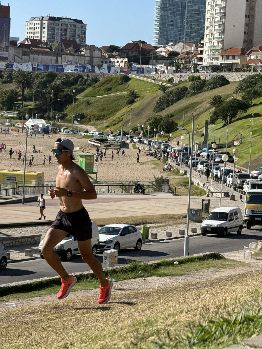 Leonardo Malgor (@leonardomalgor) on Twitter photo Domingo 14 de Abril 2024
MARATÓN DE MAR DEL PLATA
(42k,21k y 10k junto al mar 🌊)
Abiertas las Inscripciones en
maratondemardelplata.com.ar
<a href="/mardelplata/">Turismo Mar del Plata</a> 🏃🏾♂️🏃🏽♀️
📸 <a href="/LeonardoMalgor/">Leonardo Malgor</a> Domingo 14 de Abril 2024
MARATÓN DE MAR DEL PLATA
(42k,21k y 10k junto al mar 🌊)
Abiertas las Inscripciones en
maratondemardelplata.com.ar
<a href="/mardelplata/">Turismo Mar del Plata</a> 🏃🏾♂️🏃🏽♀️
📸 <a href="/LeonardoMalgor/">Leonardo Malgor</a>