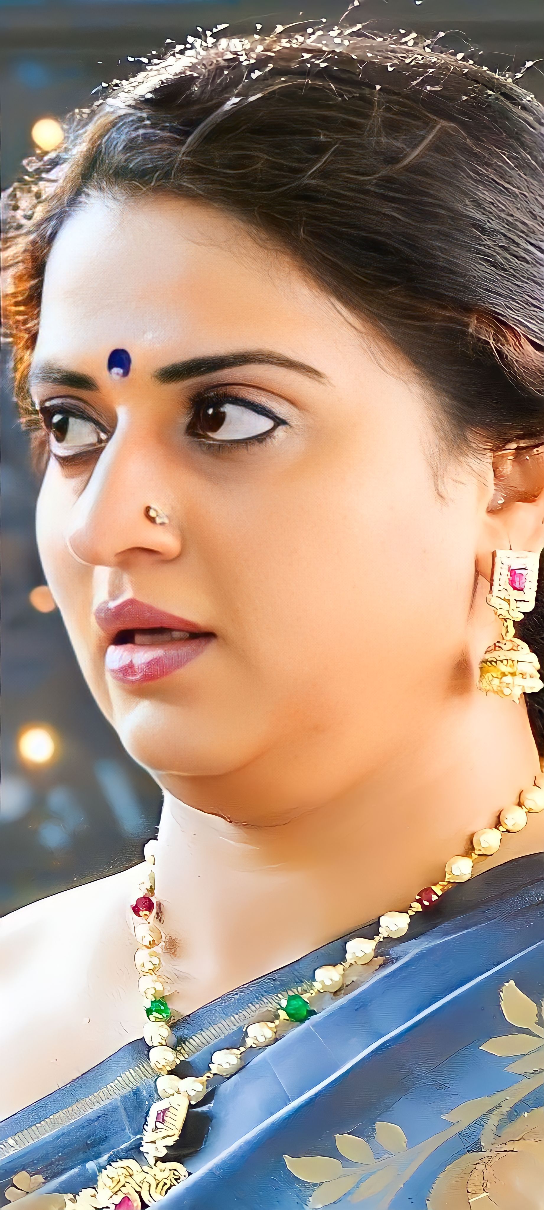 Image Pavitra Naresh in Dubai, Pavitra Honeymoon Collections నరేష్-పవిత్ర షికారు.. లీకైన వీడియోలు.. హనీమూన్ అయిపోయిందా