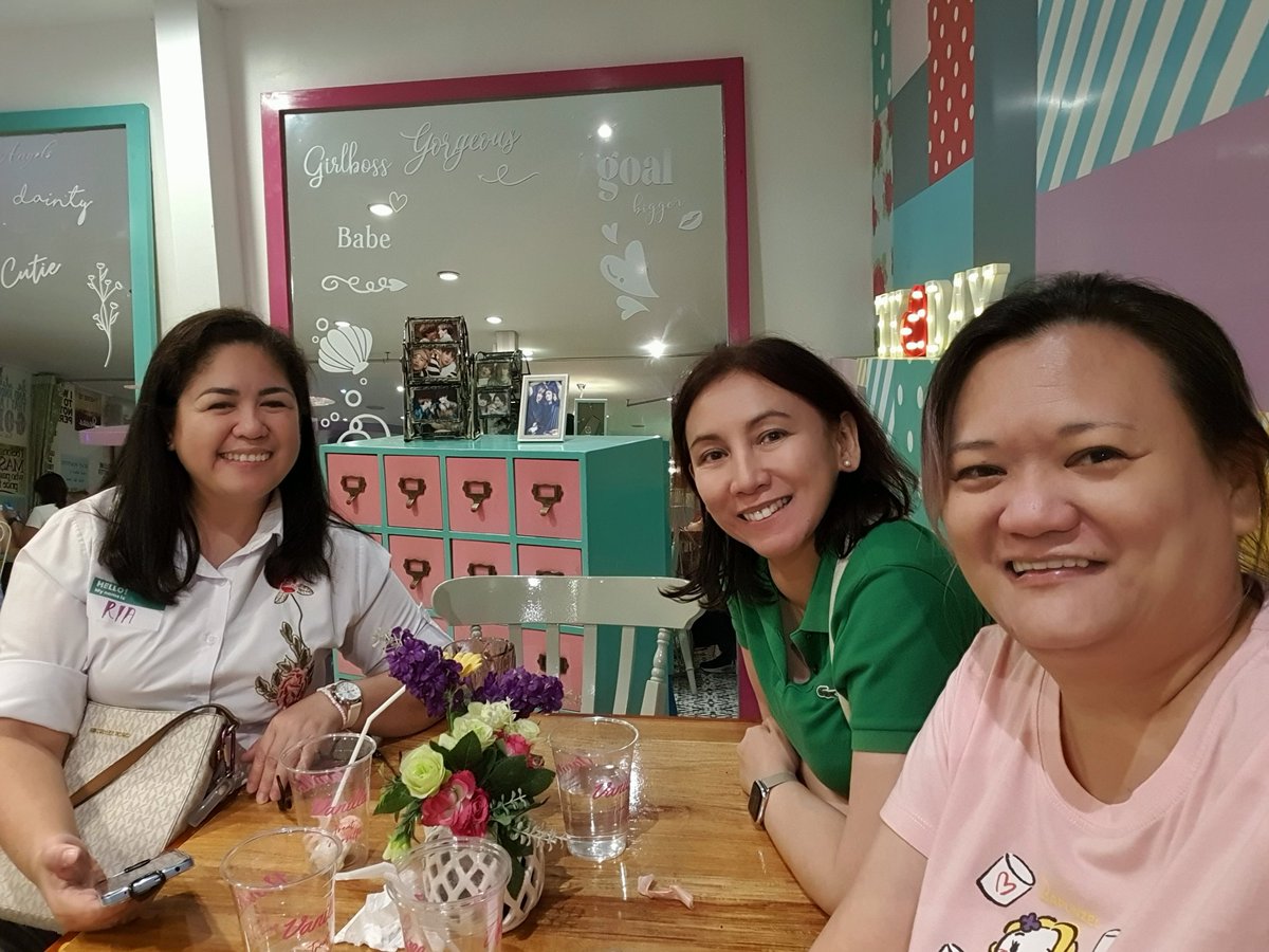 LittleStarElle's tweet photo. Met new believers today and celebrated TK day! Thank you for having us! @tk_bgn #TKday https://t.co/zx7K34XcZv