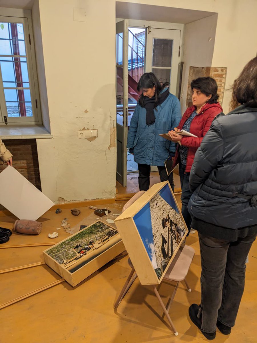 blueshieldgeo's tweet photo. 🔵 A training - "First Aid to Cultural Heritage in times of crisis", organized by Blue Shield was held in Tbilisi.

The participants of the meeting learned about the dangers to cultural heritage and participated in practical exercises. 
The project is funded by the @usingeo https://t.co/vniT7Ga0JI