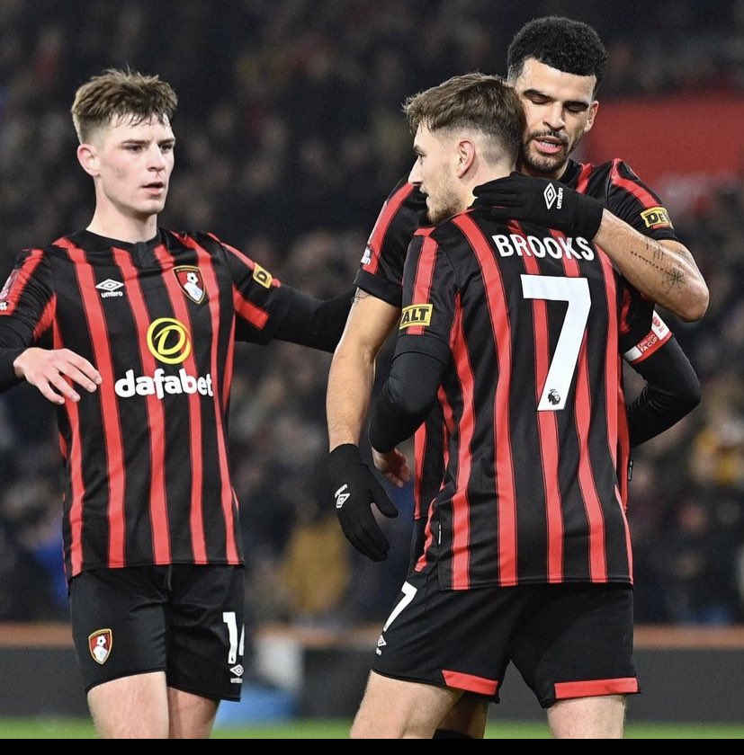 chizzybahd's tweet image. Bournemouth defeated Swansea in a 5-0 home win.
#football #SoccerHeadlines #everythingfootball #McDonaldTalksFootball #FACup #Bournemouth #SWANSEA