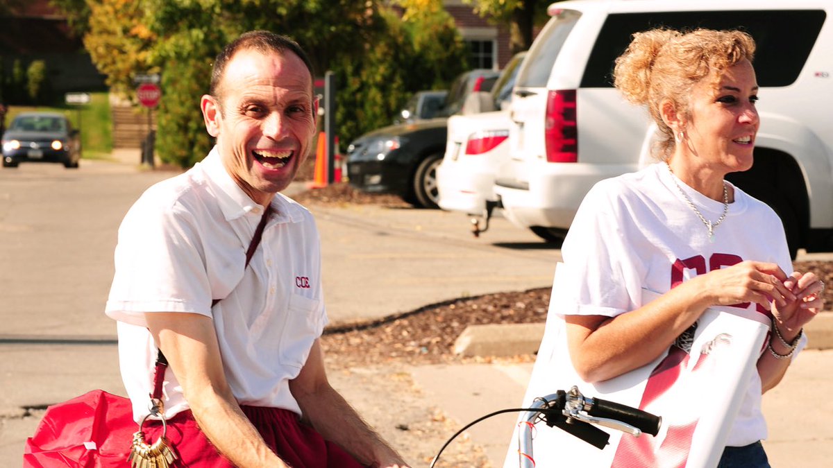 CoeAthletics's tweet image. Happy 65th birthday to Kohawk legend &amp;amp; hall of famer Dougie Peters! 🥳🎂

#KohawkNation