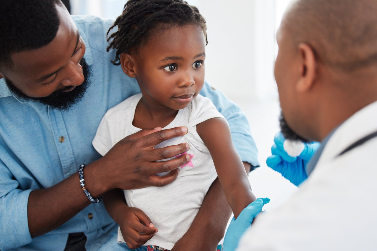 ** Measles and Vaccinations ** 🧵

The government is urging families to take up the Measles, Mumps and Rubella (MMR) vaccination, particularly in areas with low MMR vaccine rates