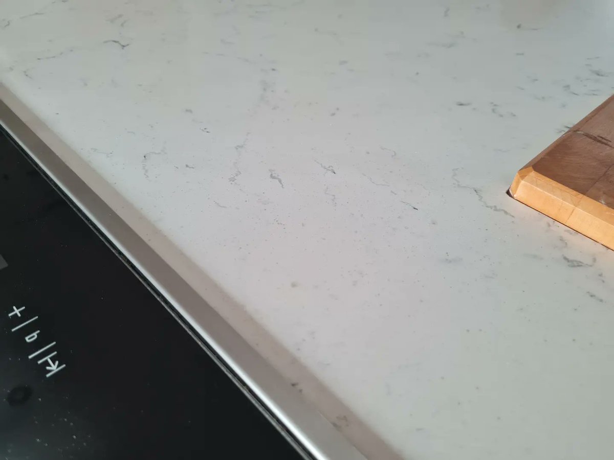 NamcoRefurbs's tweet photo. Today’s featured Quartz and Granite worktop  had a large crack running through the surface. This was down to movement. 
#WORKTOP
#WORKTOPREPAIR
#WORKTOPREPAIRNEARME
#KITCHENWORKTOPREPAIRNEARME
#KITCHENWORKTOP
#MANCHESTER
#LEEDS
#YORK
#LONDON
#BIRMINGHAM
#CHESTER
#STOKE
#SHEFFIELD https://t.co/sKxvdgXtDL