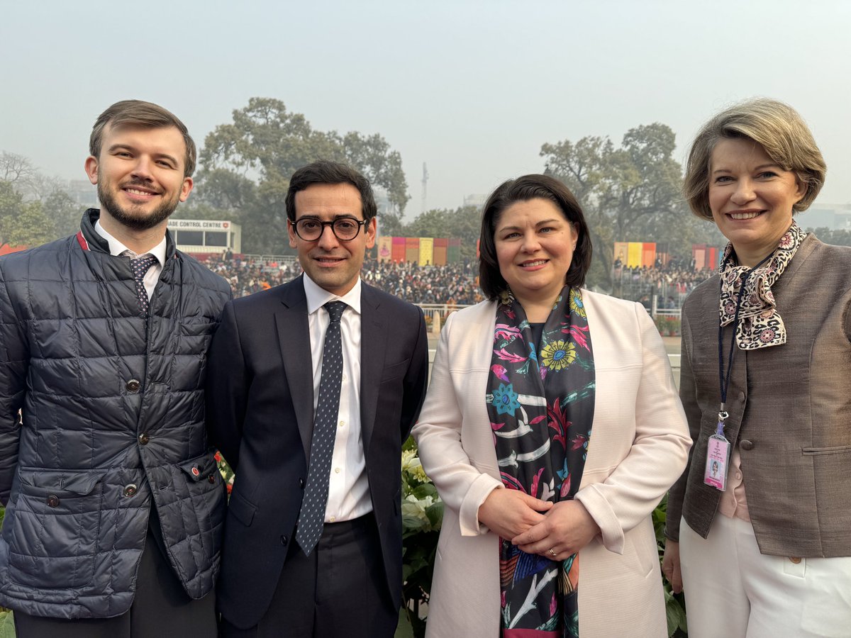 Natalia Gavrilita (@natgavrilita) on Twitter photo Had the great opportunity in 🇮🇳 to meet and congratulate <a href="/steph_sejourne/">Stéphane Séjourné</a> for his new role as Minister for Europe and Foreign Affairs, and exchanged thoughts together with <a href="/AGenetet/">Anne Genetet</a>. I thanked them for their personal support to Moldova on the path to European integration 🇪🇺🇲🇩🇫🇷. Had the great opportunity in 🇮🇳 to meet and congratulate <a href="/steph_sejourne/">Stéphane Séjourné</a> for his new role as Minister for Europe and Foreign Affairs, and exchanged thoughts together with <a href="/AGenetet/">Anne Genetet</a>. I thanked them for their personal support to Moldova on the path to European integration 🇪🇺🇲🇩🇫🇷.