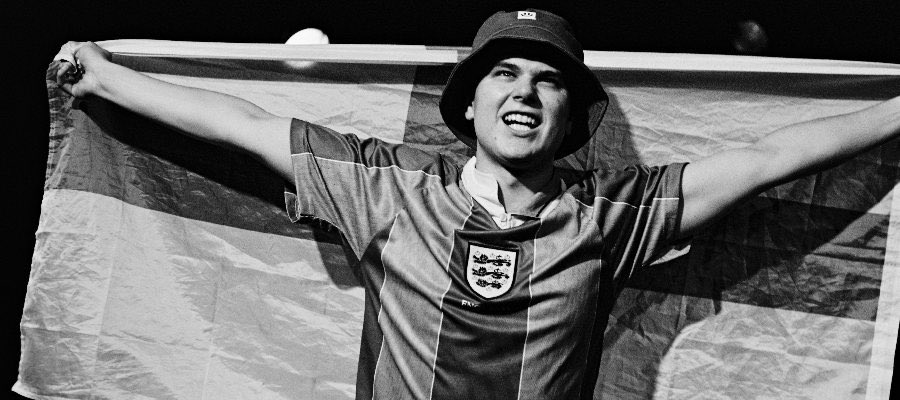 Why I Stuck A Flare Up My Arse For England tweet media