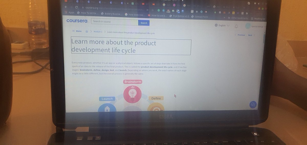 OLAREWA51678921's tweet photo. Day 3
I learn about product development and their stages.
#GoogleClassroom #googleux #onlinecourse #Onlineclass #onlinelearning #uidesign #uiux #UXOS https://t.co/JtusCorvjG
