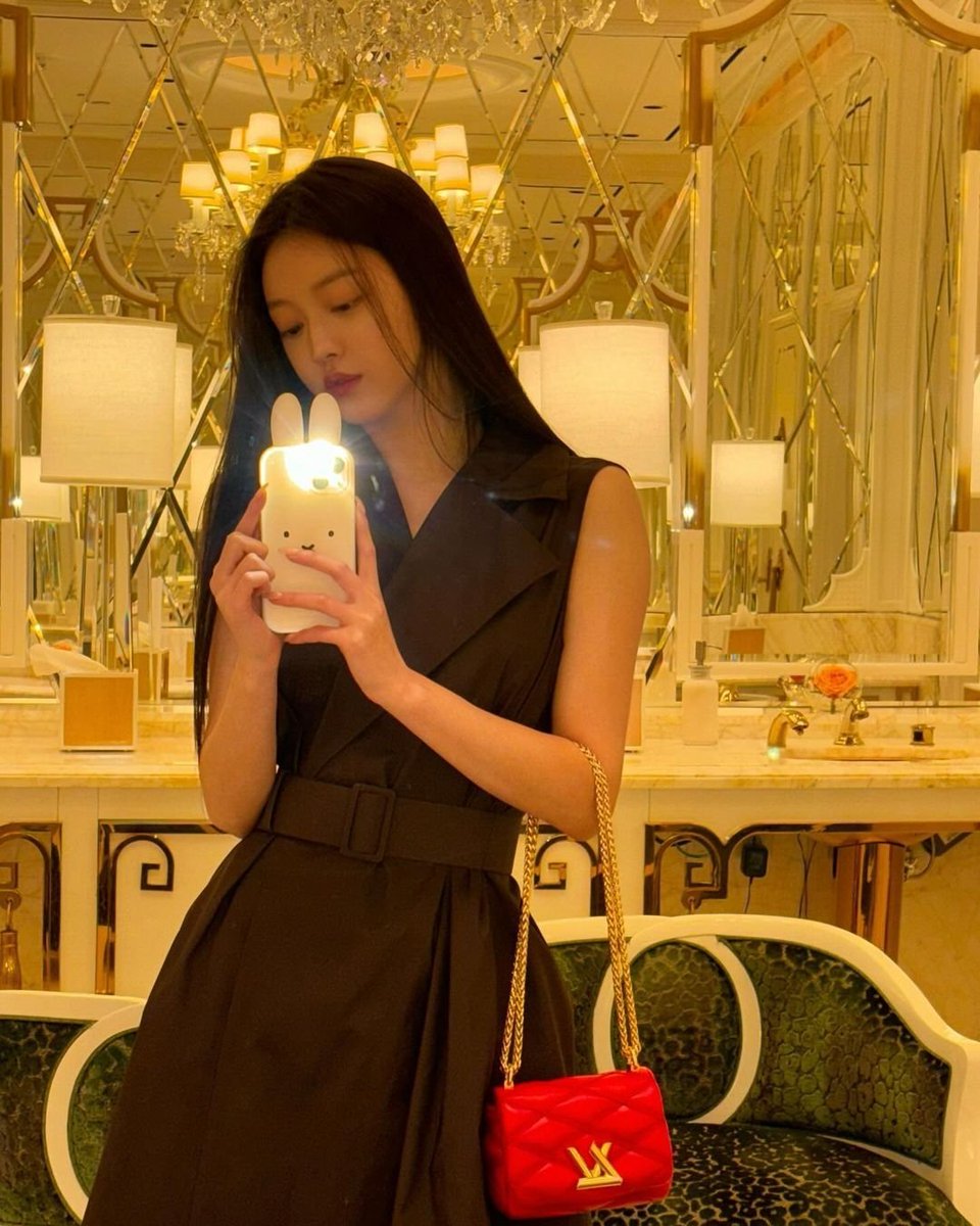 Here's to savoring each moment in the embrace of refinement and grace.