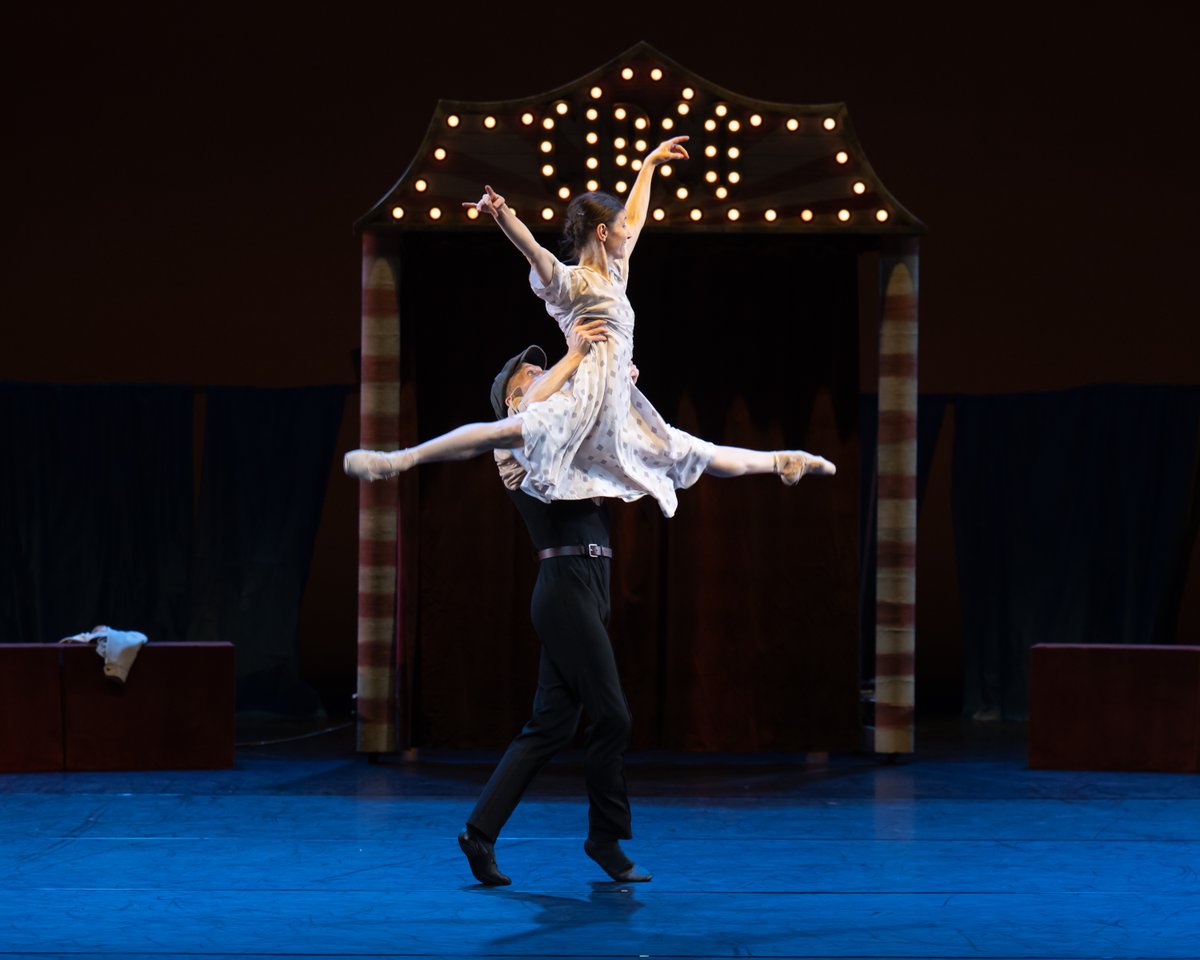 ACWorkroom tweet media