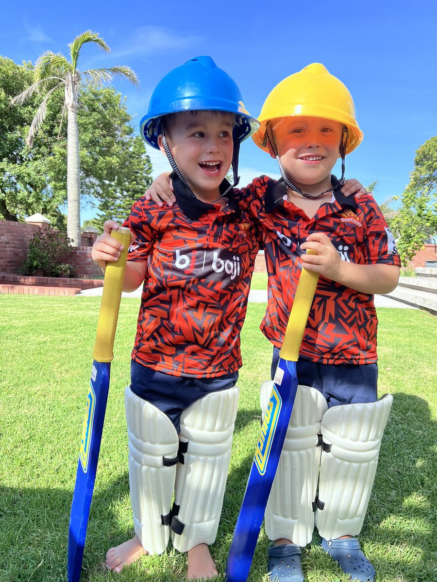 JessSeaman's tweet photo. @SunrisersEC biggest fans at only 4 years old! 🔥🏏
@rainSouthAfrica @Betway_za #rainplayoftheday #SA20 
So ready for tomorrow! 🙌🏼 https://t.co/LKtnBVwVoG