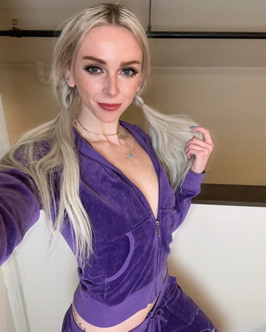 New video being posted on my ASMR page tonight 😈 https://t.co/oetJT9Bw4z