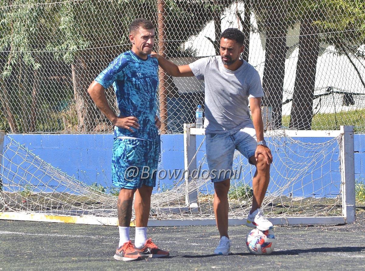 maurofer11's tweet photo. Hola señor 10! 💙⚓️🤍 https://t.co/6y8q8q0v6a