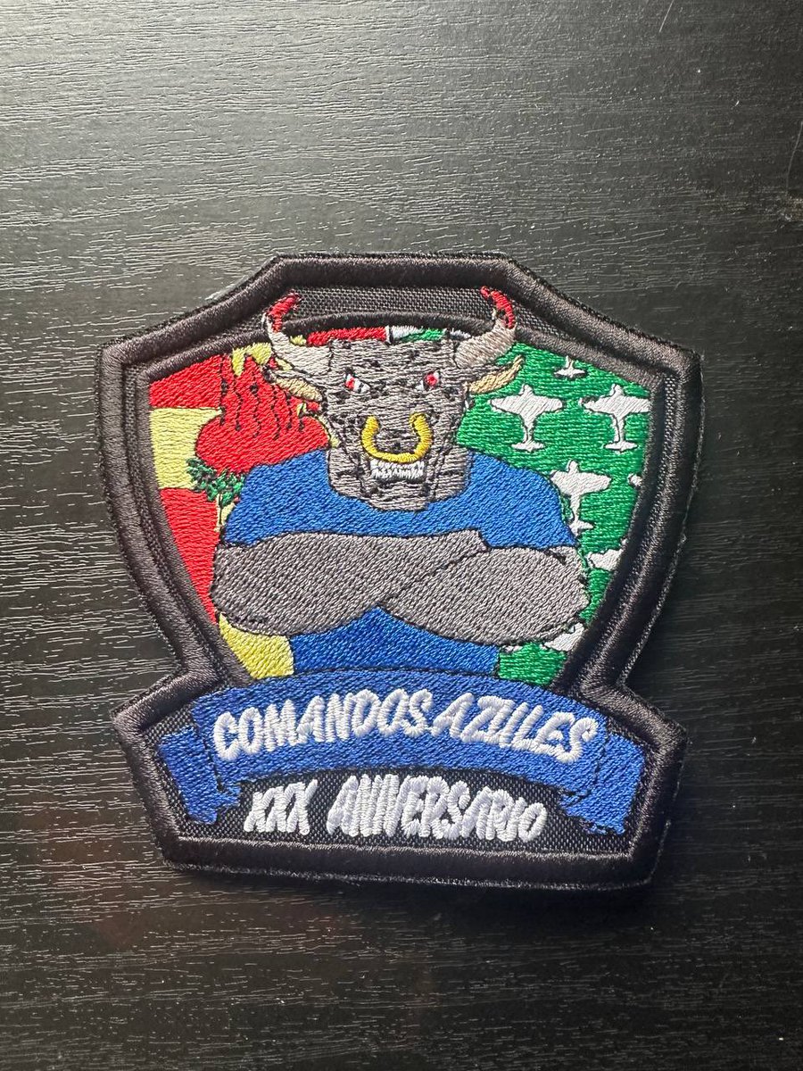 UltrasGetafe's tweet photo. 🧨🧨🧨

¡NUEVO MATERIAL DISPONIBLE!

Hazte con los nuevos parches del grupo por sólo 20€. No se venden por separado.

El lunes los tendremos disponibles en la previa del Getafe-Granada en el lugar habitual.

¡Lúcelos con orgullo! https://t.co/Pc5bJhHYKP