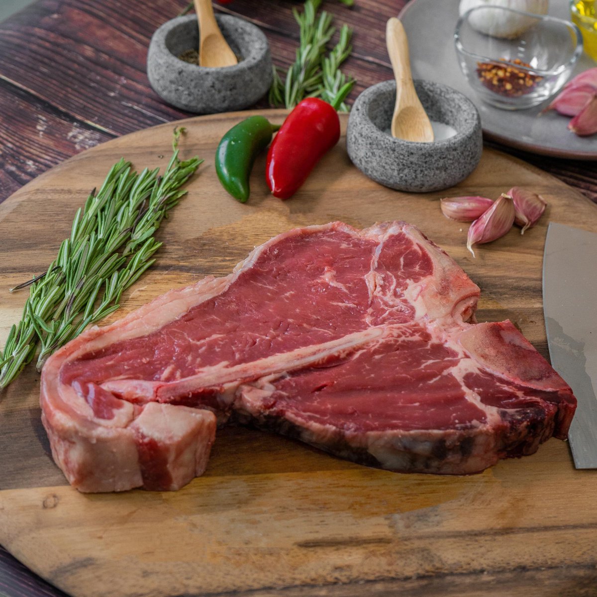 MrTbone_se's tweet photo. It´s Friday 😀 and Mr-Tbone will eat some T-Bone! 🥩 Have a good weekend! #MrTbone #Tbone #MVPBuzz https://t.co/3oyu7wZ0NA