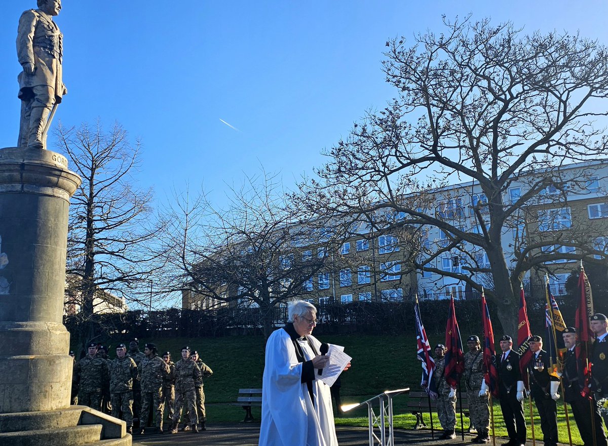 MeadeJordan's tweet photo. Today the riverside community of Gravesend gathered in remembrance of the Christian hero Maj-Gen Charles Gordon CB, who in the late 1860s did so much for the people of our borough.  #GordonOfGravesend

#GordonOfKhartoum #GeneralGordon #RiverThames https://t.co/cvIus40dg8