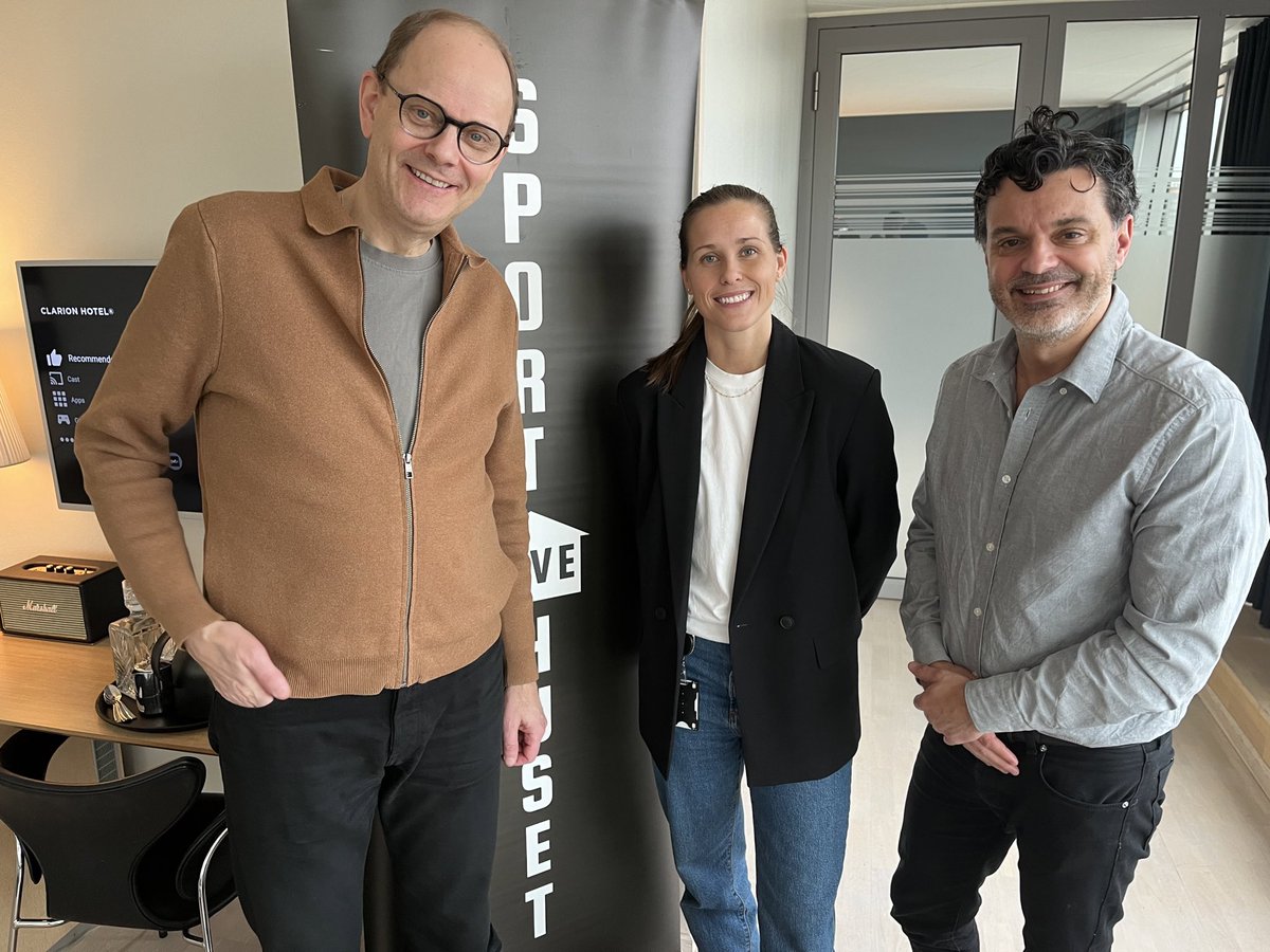 Semifinal Handbolls-EM, Sverige mot Frankrike🇸🇪🇫🇷
Hör här tio minuter från alltid  insatta handbollsexperten <a href="/JennieLinnell/">jennielinnell</a> inför medaljmatcherna… 
🎧 open.spotify.com/episode/6jCgR0…